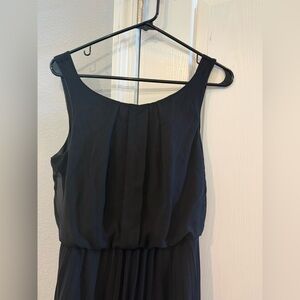 Elegant Black Sleeveless Dress